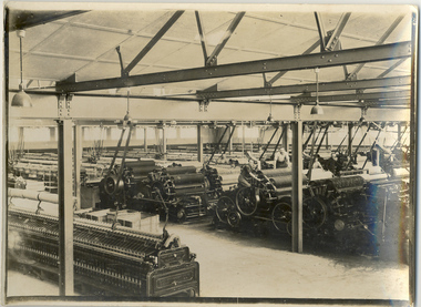 Photograph - Carding Room, 1918-1920