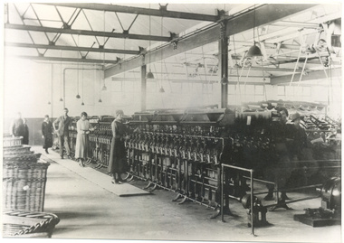 Photograph, Federal Mill 1918: weft winding department