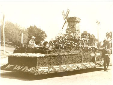 Photograph, Gala Day Float 1938