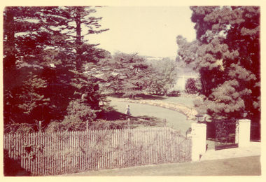 Photograph, Sladen House Gardens
