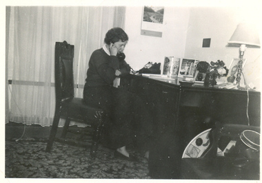 Photograph, Elizabeth McDonald