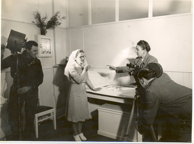 Photograph, [Mill nursing sister]
