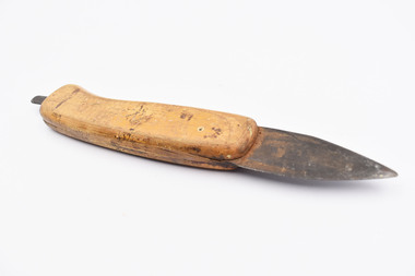 Knife, 1941-1977