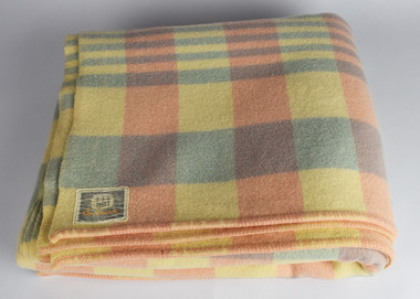 Textile - Blanket, Castlemaine Woollen Mill, c1950s