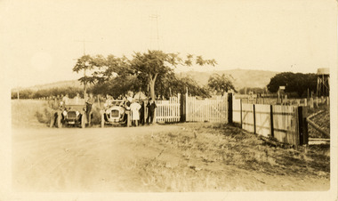 Photograph - 'Minadale', Alexandra, Victoria, J W Allen, 1928-1929