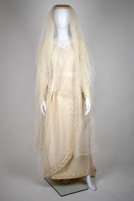 Clothing - Wedding Dress, Godfrey Hirst and Co. Pty Ltd, 1954