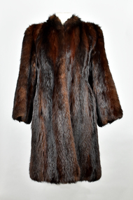 Textile - Fox Fur Coat, Nettlebergs Pty. Ltd, 1950