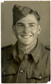 Photograph - Robert 'Bob' Edward Mitchell, 1939-1945