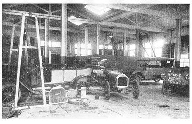 Photograph - Photograph industrial, Eadie Motor & Engineering Company, 1915