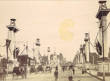 Photograph, Frazer, C.J, Princes Bridge, c. 1901