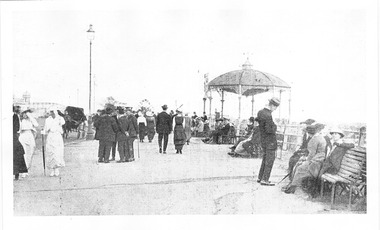 Photograph, Esplanade Bandstand, c.1915