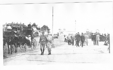 Photograph, Upper Esplanade St Kilda, c. 1914