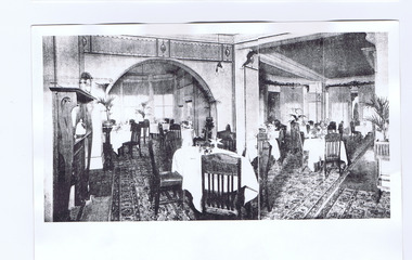 Photograph, Dining Room, 14 St Leonards Avenue, St Kilda, 1915-16?