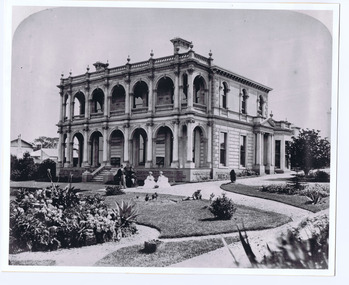Photograph, Barham House (later called Mittagong) Grey St, West side, St Kilda, 1890s