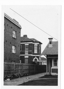 Photograph - Bundalohn, Graeme S Breydon, 6 Tennyson St, St Kilda, 3/08/1974