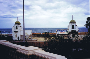 Photograph, The St Kilda Baths, c. 1995