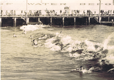 Photograph, The St Kilda Baths, c. 1930s