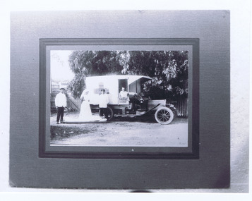 Photograph, Empire Portrait Studio, Municipal Ambulance, 1919