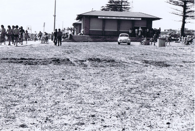 Postcard, Elwood Beach