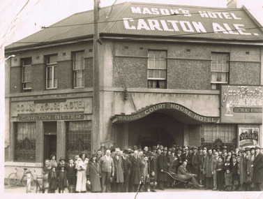 Photograph, Mason's Court House Hotel