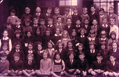 Photograph, Grade 1A, Elwood State School