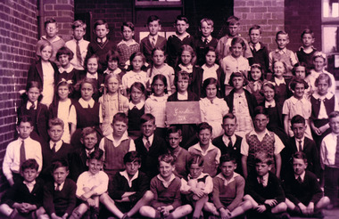 Photograph, Elwood State School Grade 4A