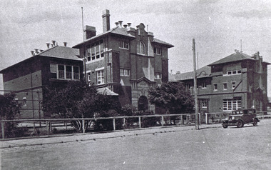 Photograph, Elwood Primary School, Scott St, Elwood