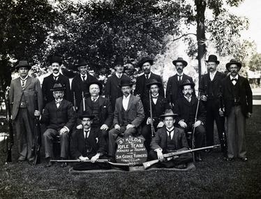 Photograph - Photograph of group, St Kilda Rifle Team, 1914