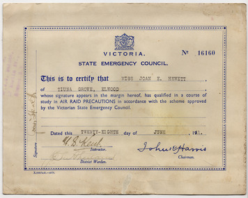 Document - Certificate, Certificate of completion of air raid precautions course, 1941