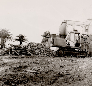 Photograph - Building, St Kilda Shout Collective, Moreton (Leber Court) demolition 2, 1983