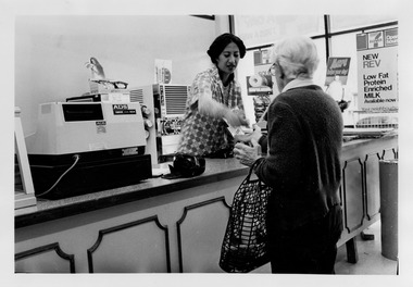 Photograph - Street scene, Fitzroy St, St Kilda, c1980s
