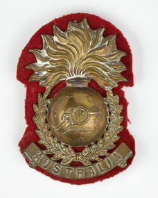 Uniform - Military badge, Australian Field Artillery (Militia) collar badge, 1912-1918