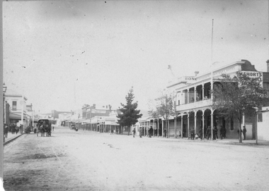 Photograph, Main Street Stawell looking East with the Town Hall Hotel on the right c1890