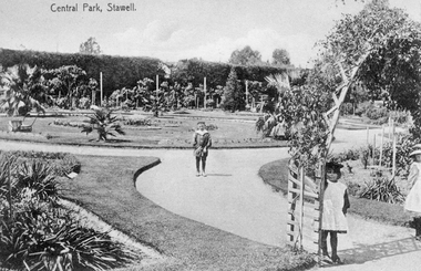 Photograph, Central Park Gardens c1908, c1908