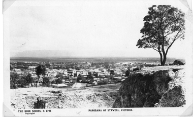 Photograph, Panorama of Stawell from Big Hill c 1920's