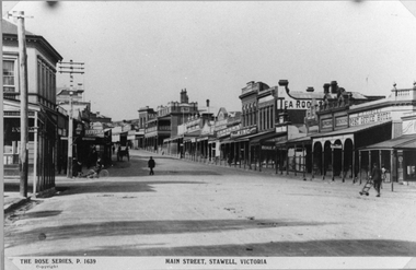 Photograph, Main Street Stawell looking East towards the Post Office