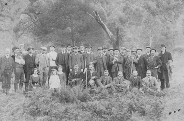 Photograph, Stawell Councillers & State Ministers in the Grampians c 1911