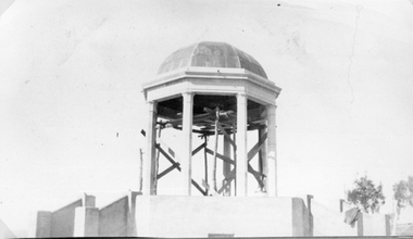 Photograph, Pioneers’ Memorial on Big Hill -- during Construction