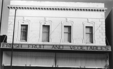 Photograph, Green Grocers Shop at 150 Main Street Stawell