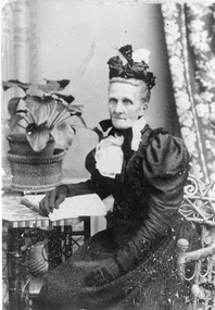 Photograph, Mrs Emma Martin nee Bennett -- Studio Portrait