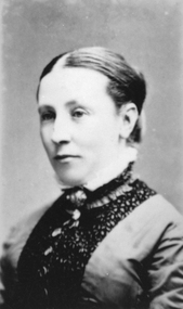 Photograph, Maggie Galbraith from Afton Lodge -- Studio Portrait