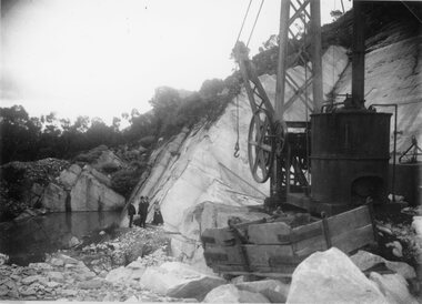Photograph, Picknickers outing at Heatherlie Quarry in the Mt Difficult Area, c 1914 -18
