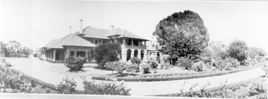 Photograph, “Warranooke” Homestead in Glenorchy 1867