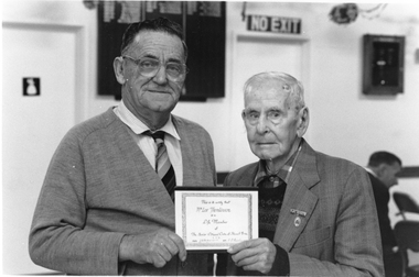 Photograph, Mr Jim Bigmore and Mr Les Thomlinson at Senior Citizens Club 1991