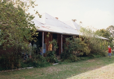 Photograph, Carr's Plains Homestead taken on a trip by Stawell Historical Society -- Coloured