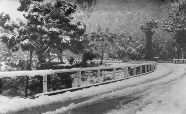 Photograph, Delley's Bridge in the Grampians with Snow 1949