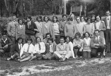 Photograph, "Grampians" House with young adults 1929