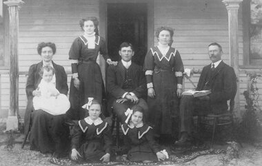 Photograph, Davies Family Group outside a Weatherboard house