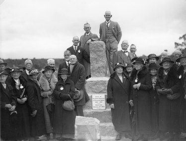 Photograph, Original Cemetery Memorial erected at One Tree Hill Cemetery at Pleasant Creek 1935