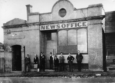 Photograph, Stawell Pleasant Creek News Newspaper Office in Main Street corner of Layzell Street